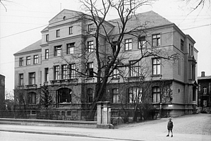 Die Klinik im Jahr 1934